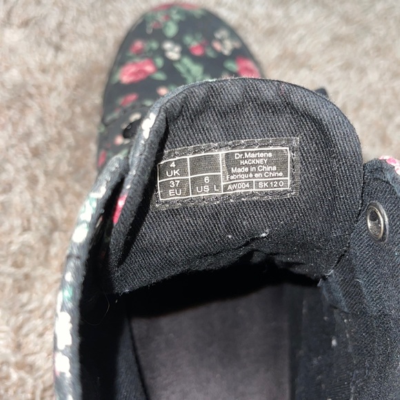 Dr. Martens | Hackney Floral Boots - Picture 7 of 8